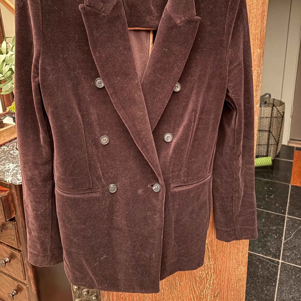 Chic Double-Breasted Velvet suit